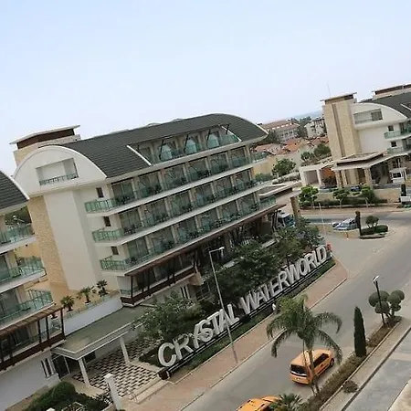 Crystal Waterworld Park Hotel